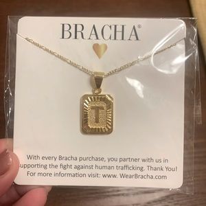 Bracha Initial Necklace (gold)